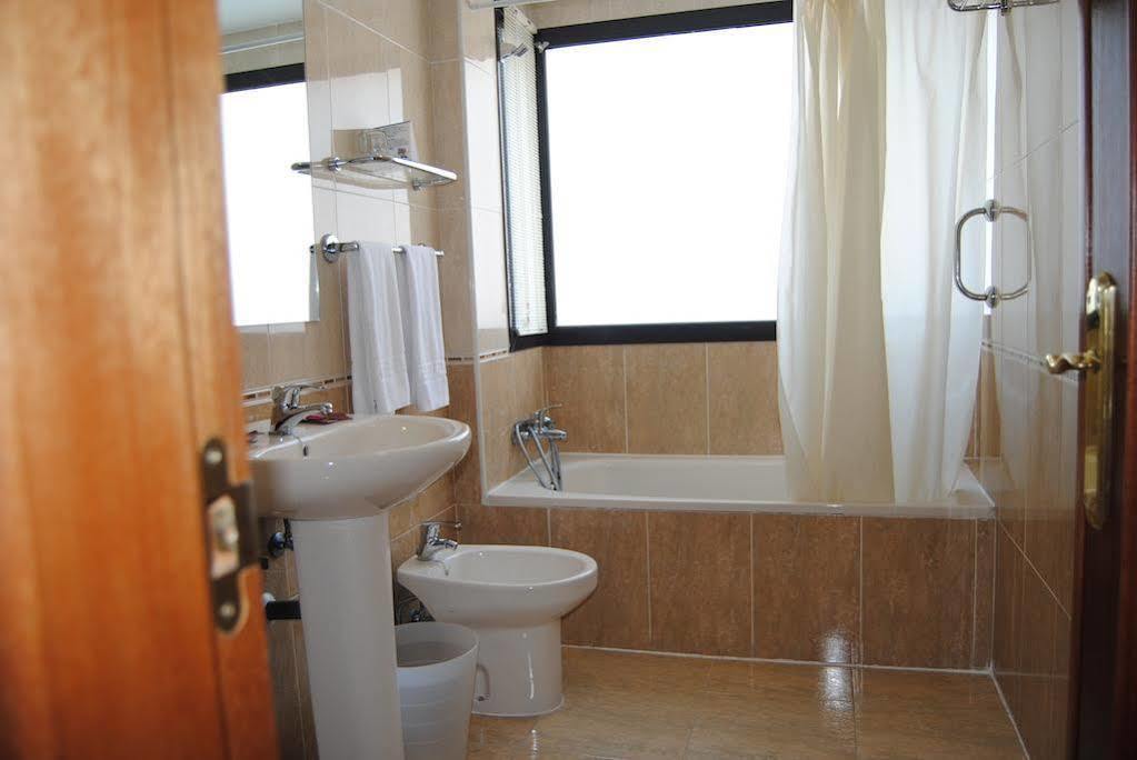 Hostal El Mirador La Lastrilla Esterno foto
